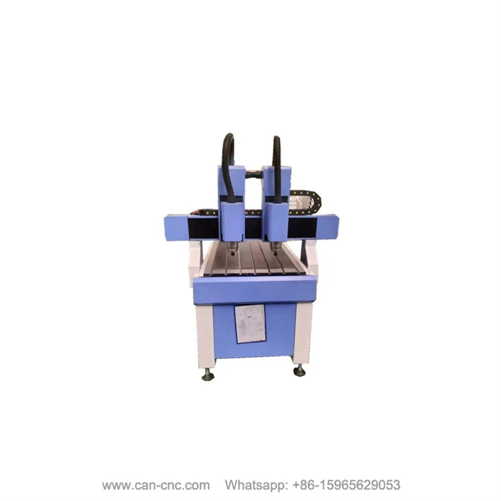 Mini Cnc-reititin kylttien tekoon